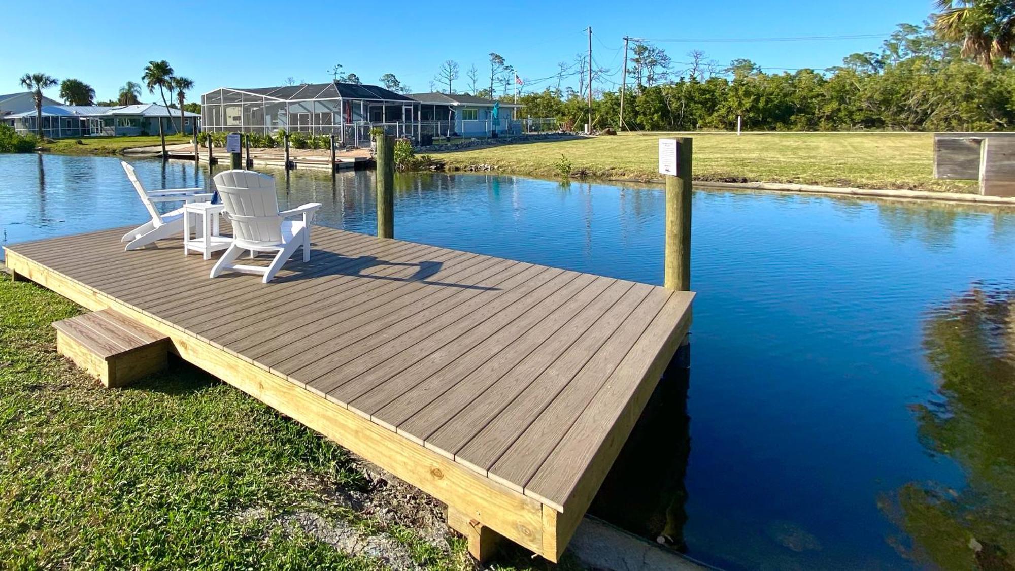 Waterfront Gulf Gateway: Pool/Dock/Grill/Gameroom Fort Myers Exterior photo