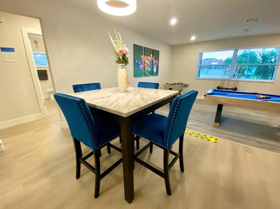 Waterfront Gulf Gateway: Pool/Dock/Grill/Gameroom Fort Myers Exterior photo