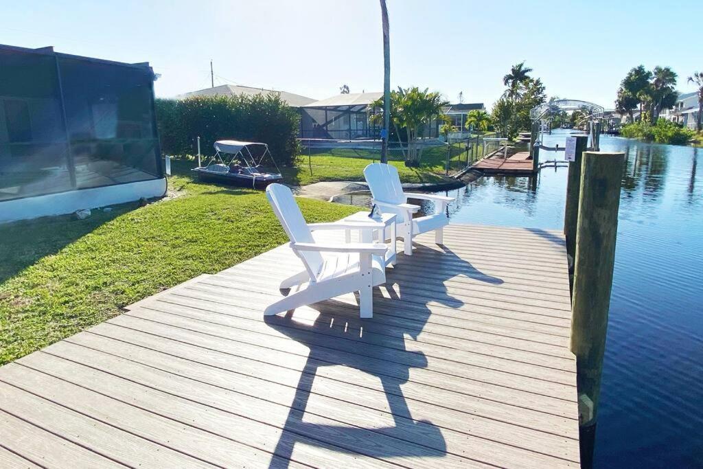 Waterfront Gulf Gateway: Pool/Dock/Grill/Gameroom Fort Myers Exterior photo