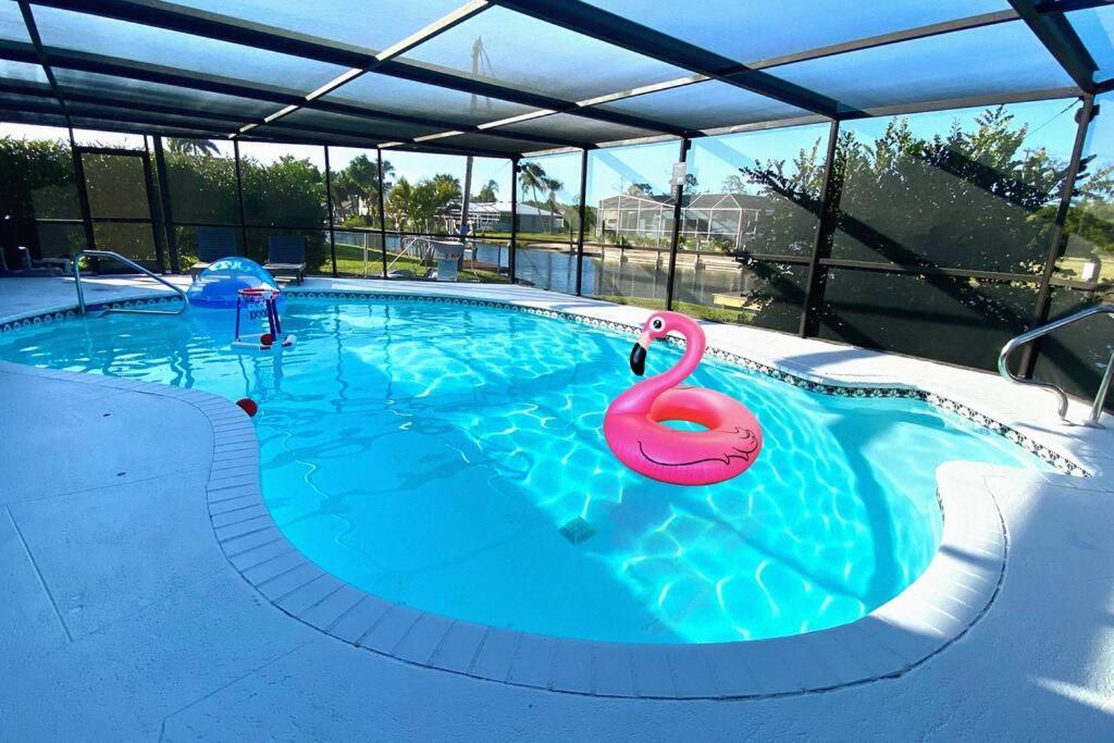 Waterfront Gulf Gateway: Pool/Dock/Grill/Gameroom Fort Myers Exterior photo